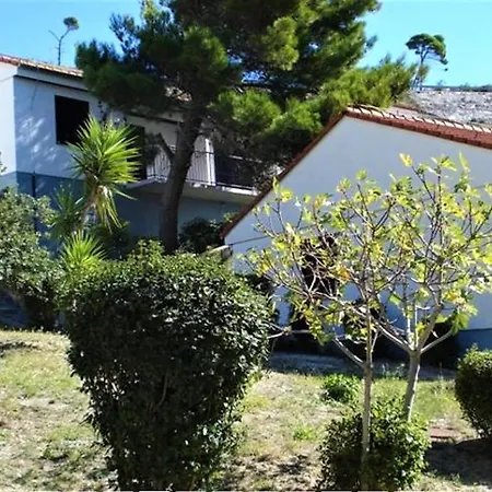 Beach Mala Luka Resort 2*