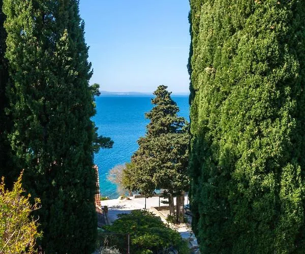 Θέρετρο Mala Luka 2*