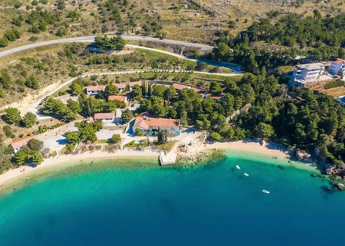 Mala Luka Θέρετρο Omiš